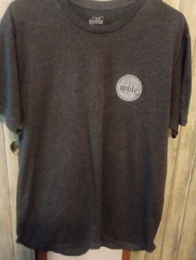 Noble Amp T Shirt Size L